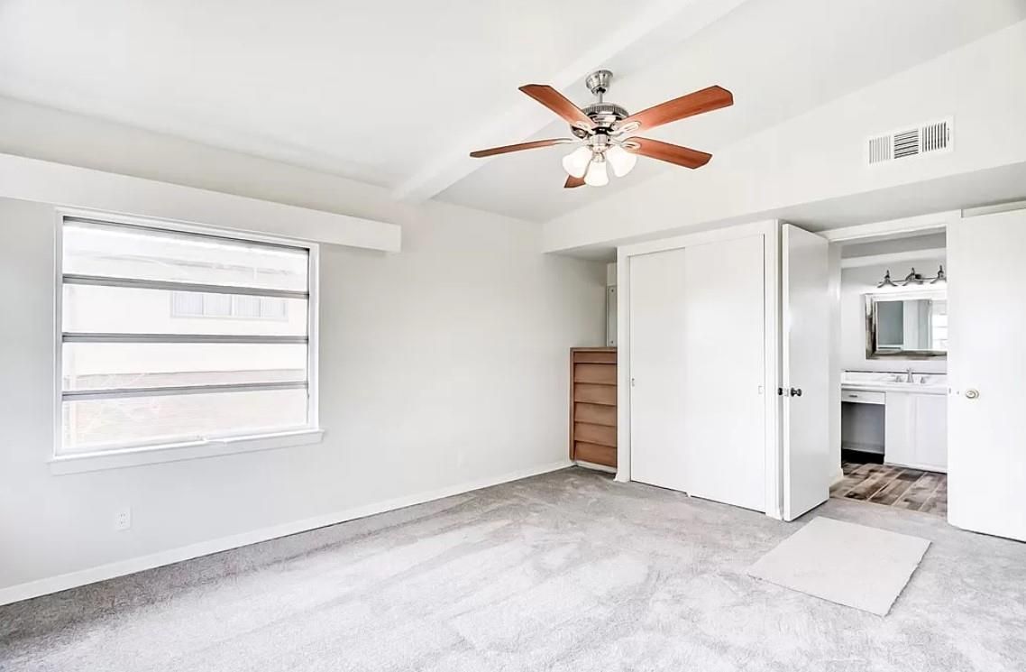 Bathroom, Empty room, Interior