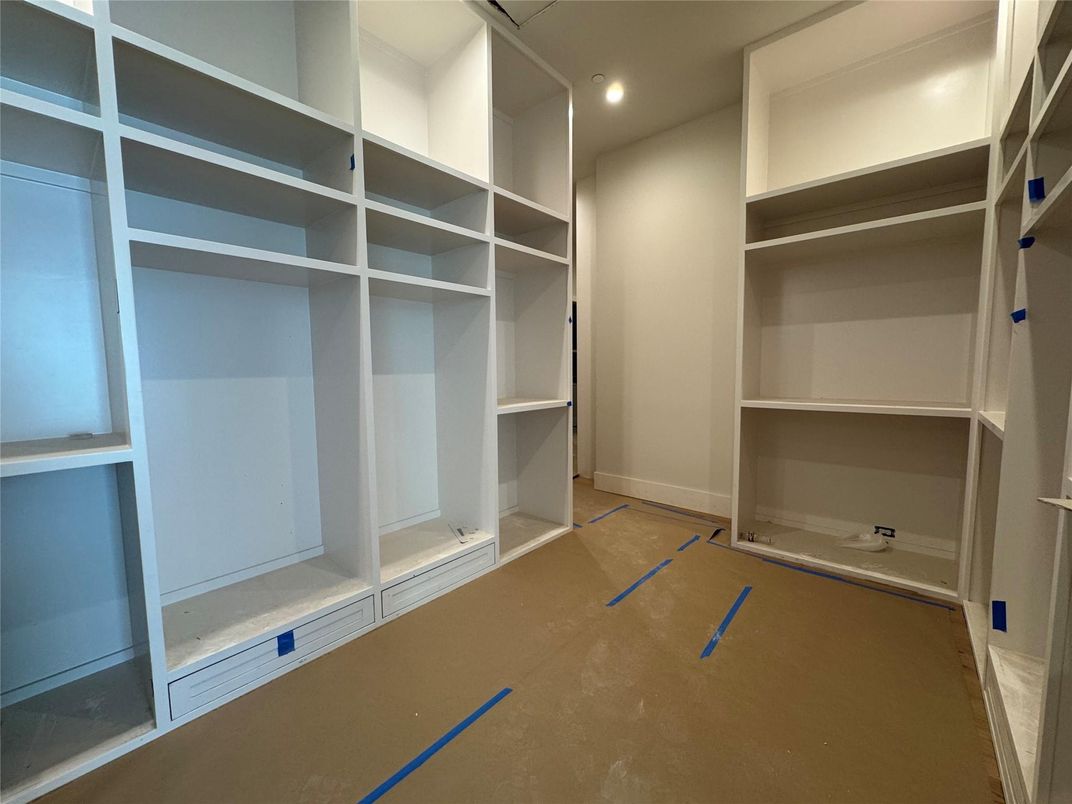 Interior, Recessed Lighting, Walk-in Closets