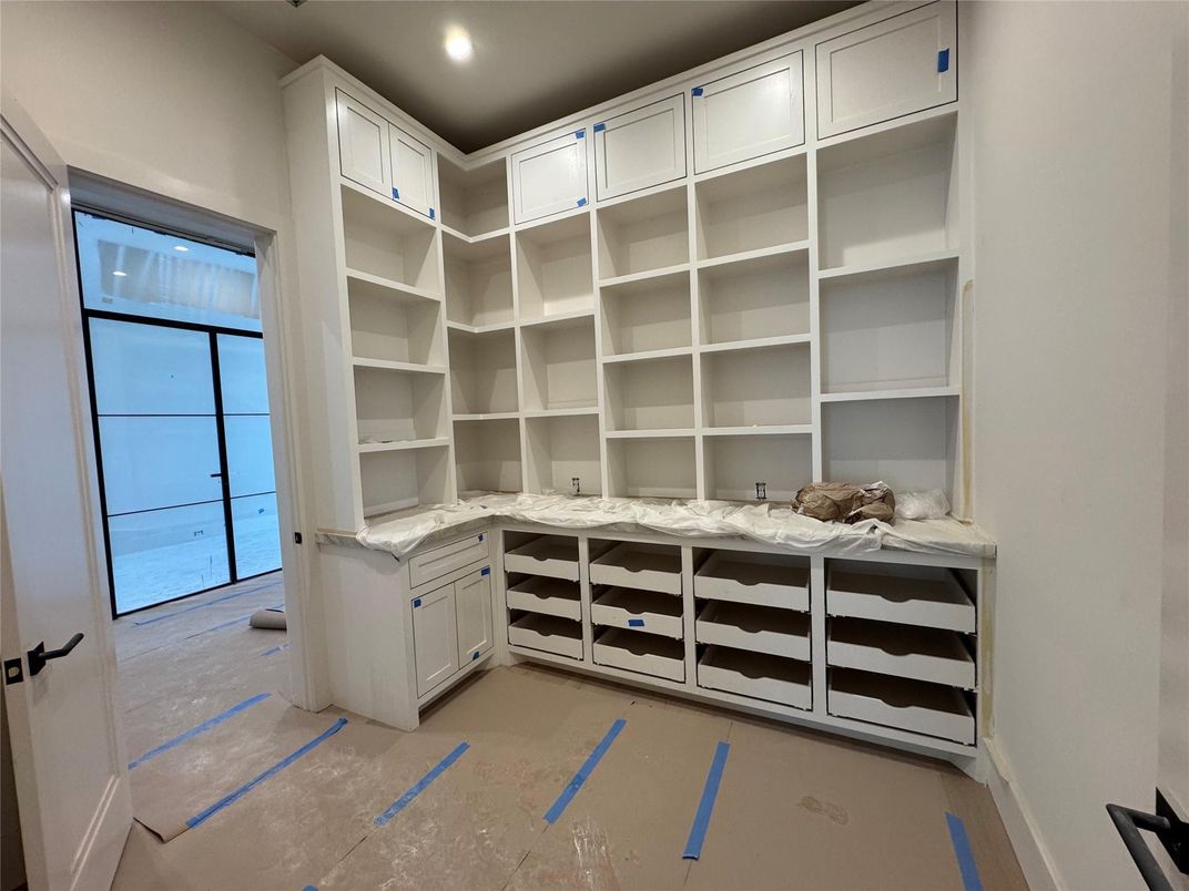 Interior, Recessed Lighting, Walk-in Closets