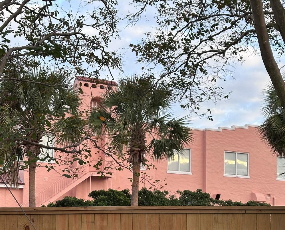 Exterior, Facade, Spanish Mediterranean
