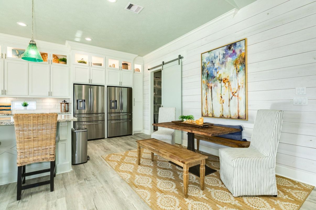 Dining room, Interior, Kitchen, Pendant Lights, Recessed Lighting, Wood Texture Flooring