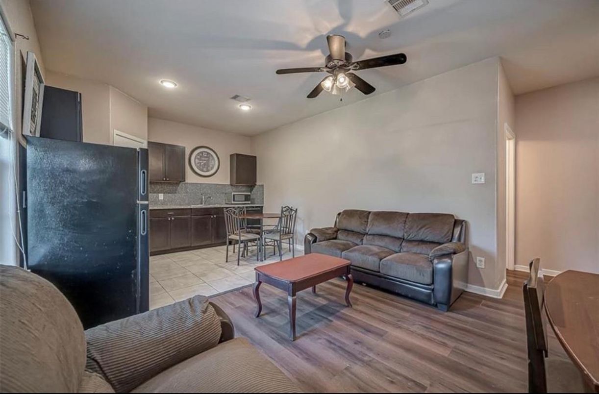 Dining room, Interior, Kitchen, Recessed Lighting, Wood Texture Flooring
