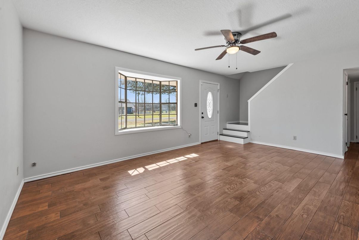 Empty room, Interior, Wood Texture Flooring