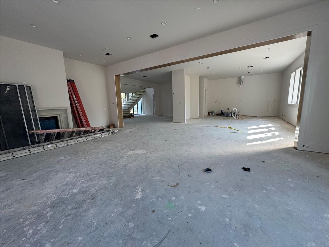 Empty room, Interior, Recessed Lighting