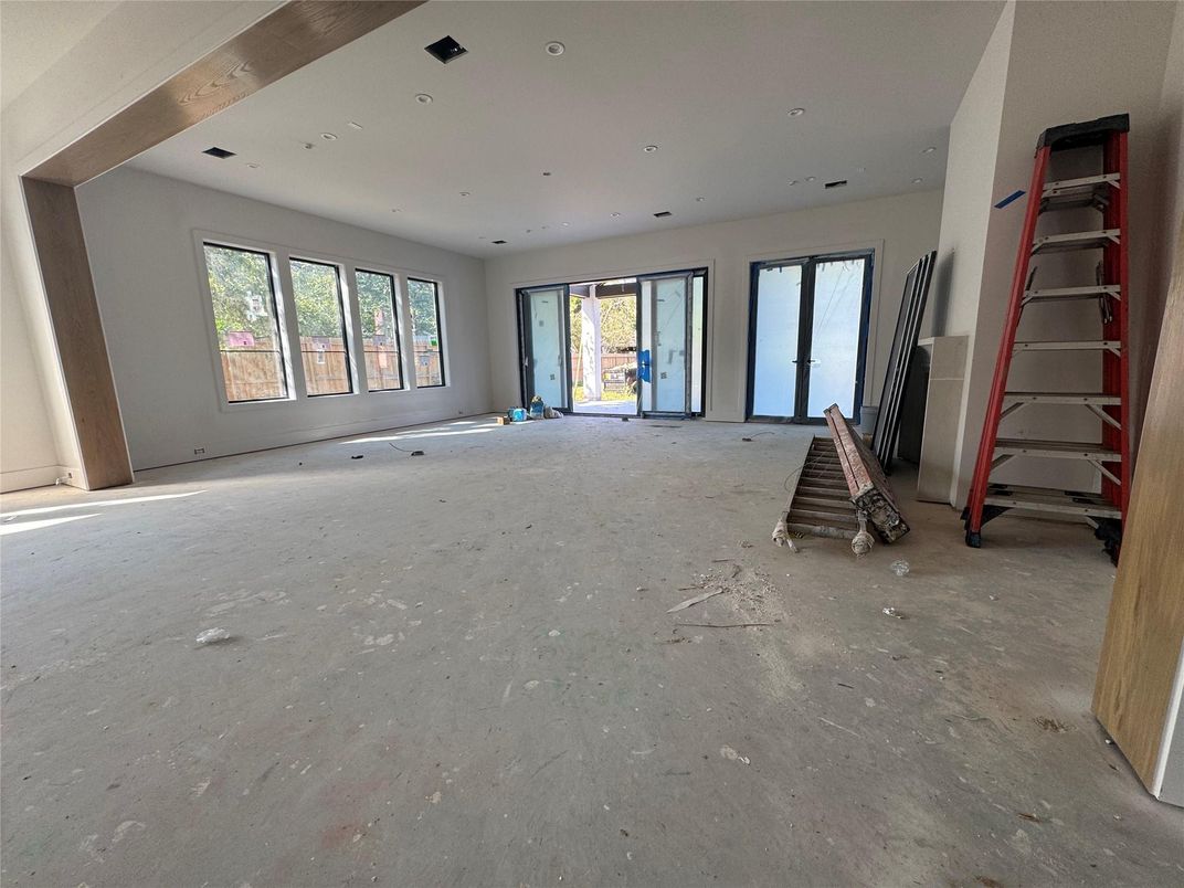Empty room, Interior, Recessed Lighting