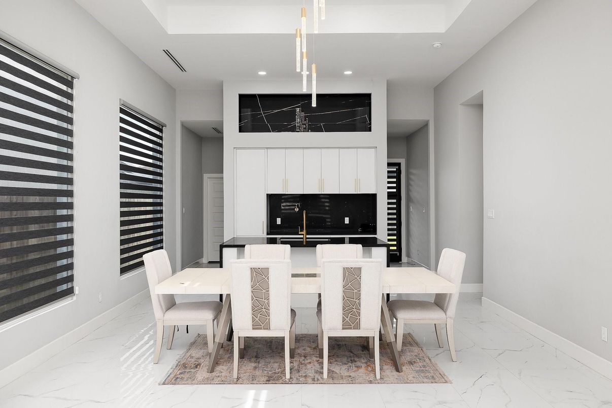 Dining room, Interior, Kitchen, Marble, Recessed Lighting