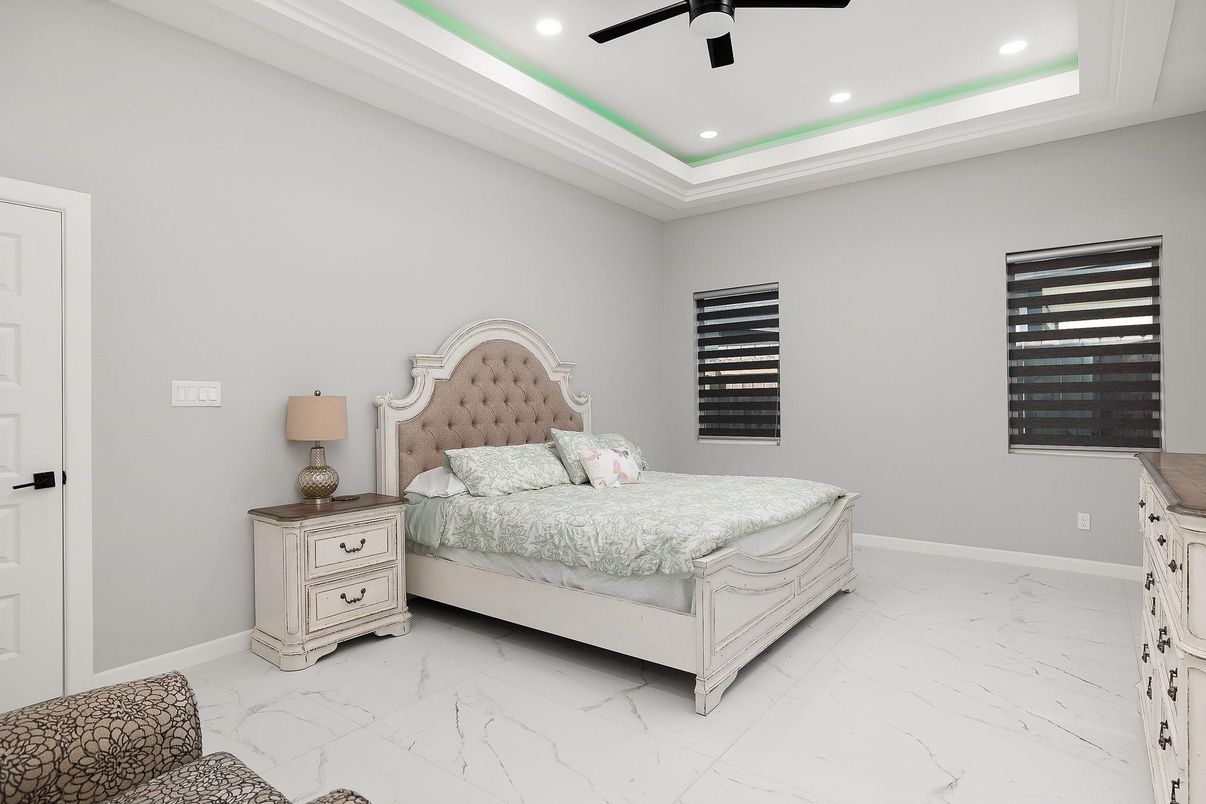 Bedroom, Interior, Marble, Recessed Lighting