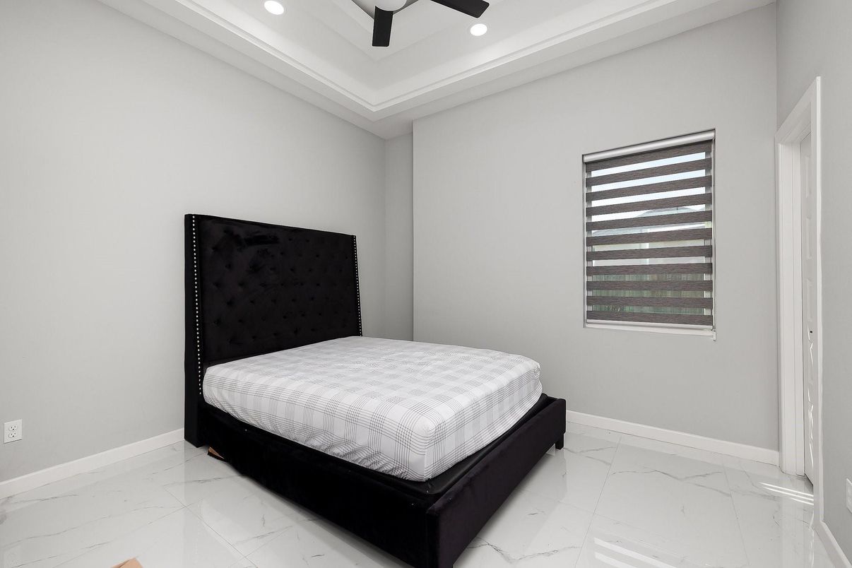 Bedroom, Interior, Marble, Recessed Lighting