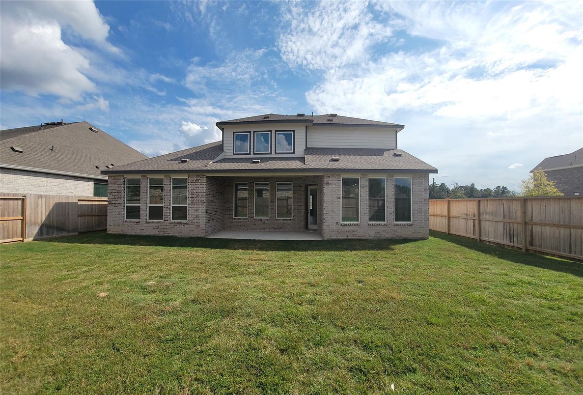 Backyard, Exterior, Facade, Brick Facade, Mediterranean
