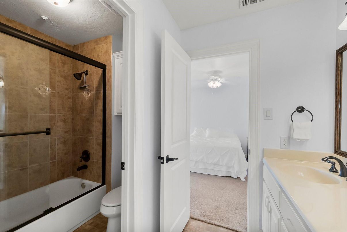 Bathroom, Bedroom, Glass Shower, Interior