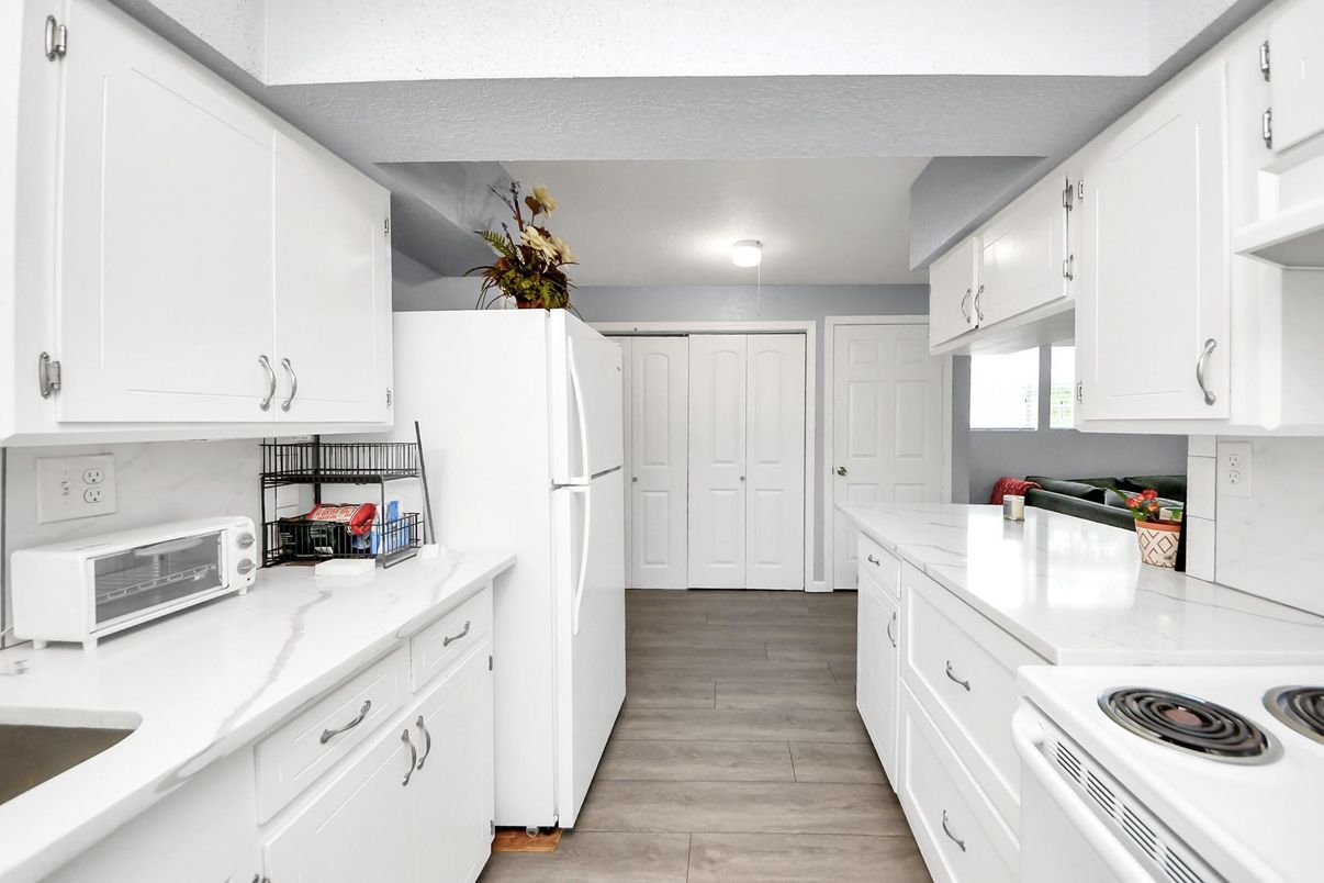 Interior, Kitchen, Wood Texture Flooring