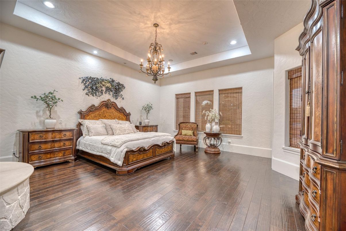 Bedroom, Chandelier, Interior, Recessed Lighting, Wood Texture Flooring