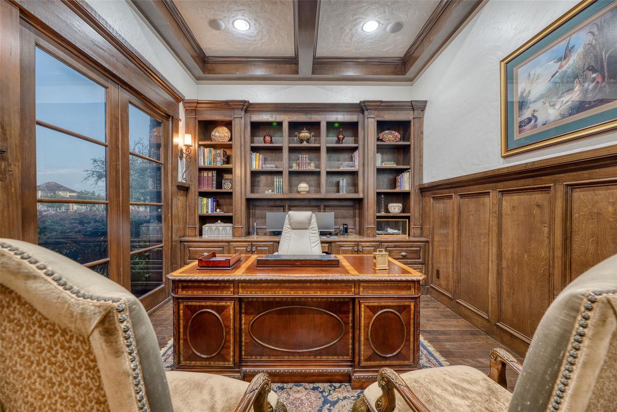 Home Office, Interior, Recessed Lighting, Wooden Beams, Wood Texture Flooring