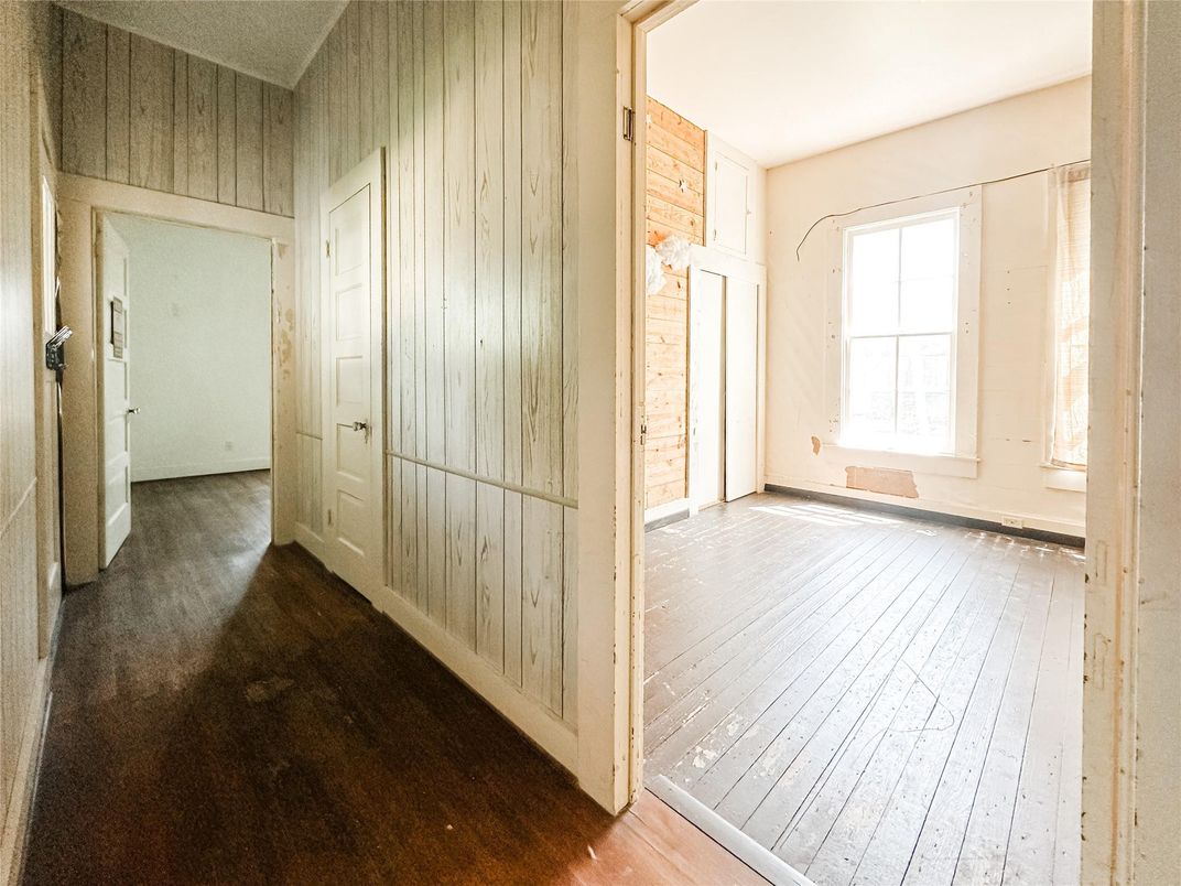 Empty room, Interior, Wood Texture Flooring, Wooden Walls