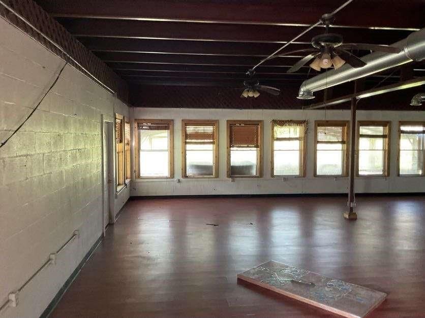 Empty room, Interior, Wooden Beams, Wood Texture Flooring
