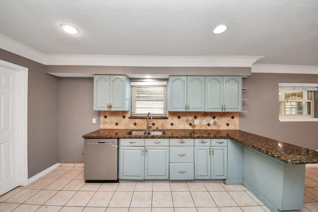 Interior, Kitchen, Recessed Lighting