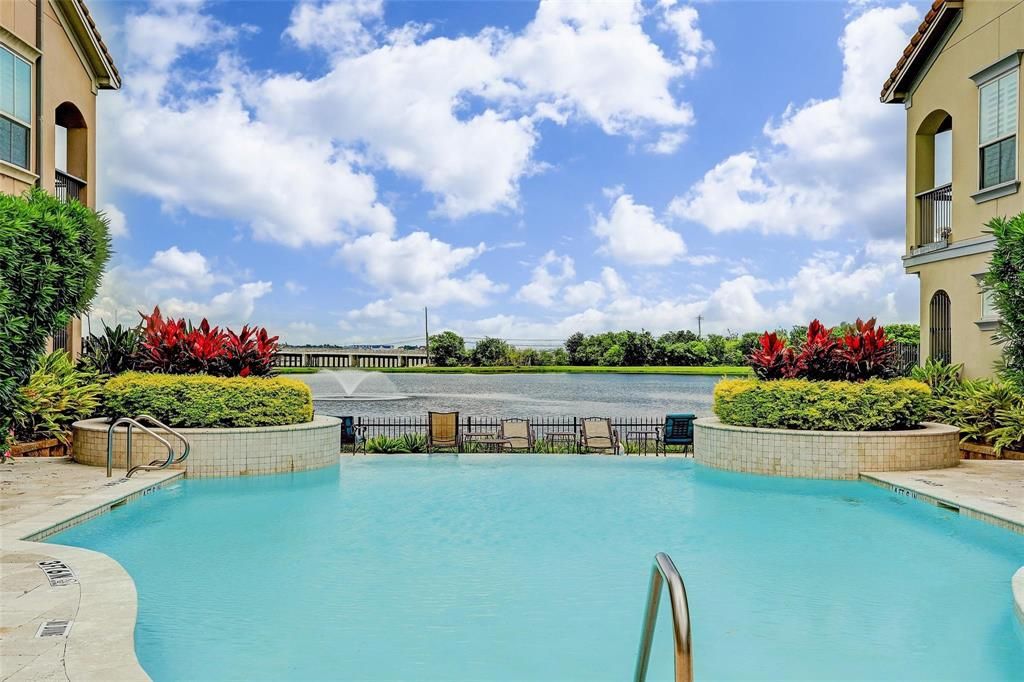 Exterior, Pool, Water