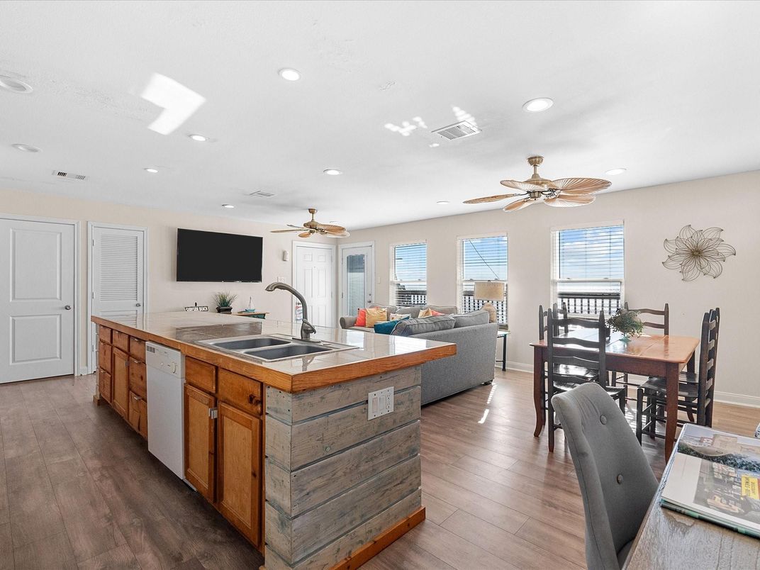 Dining room, Interior, Kitchen, Living room, Recessed Lighting, Wood Texture Flooring