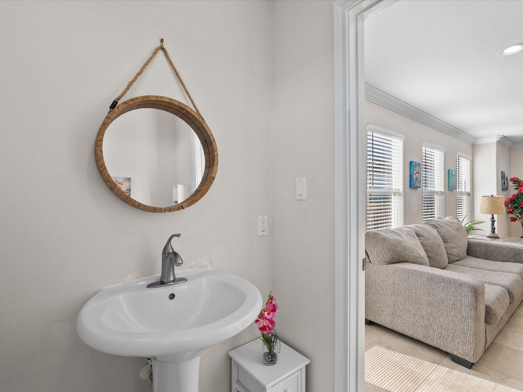 Bathroom, Bedroom, Interior, Recessed Lighting