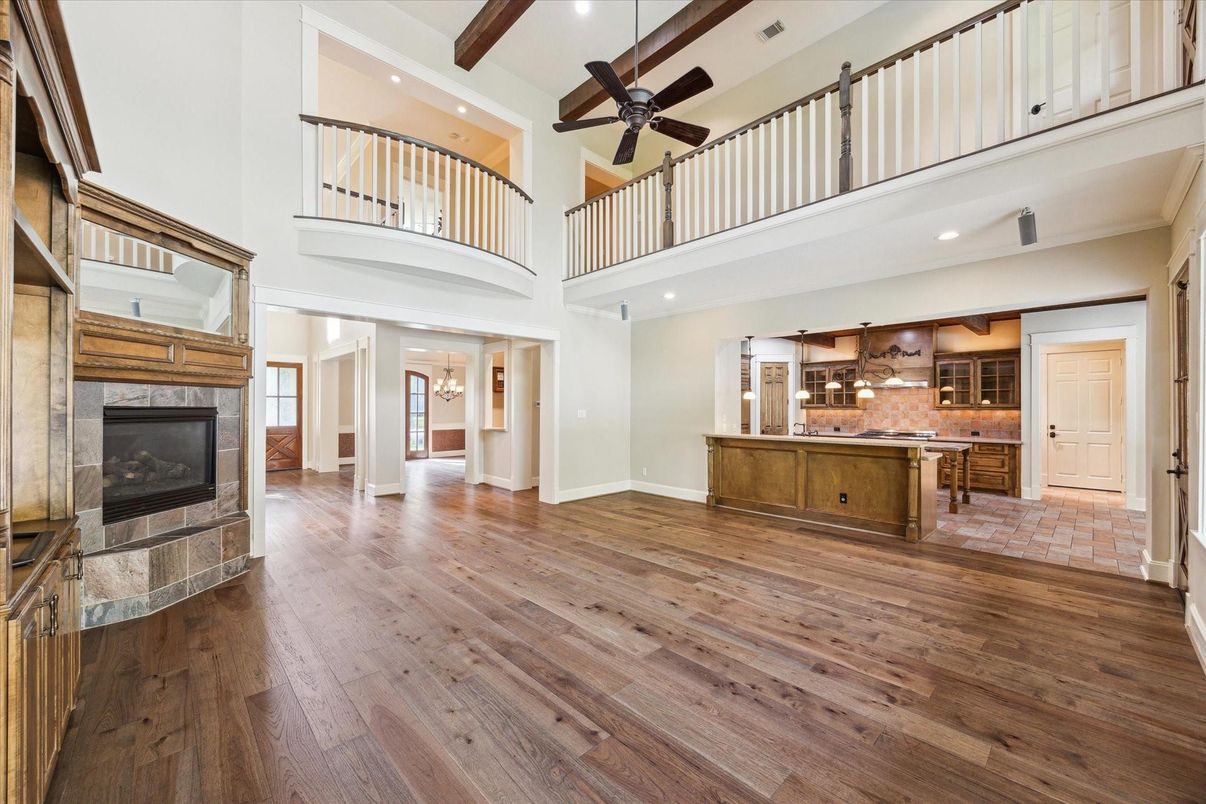 Fireplace, Interior, Kitchen, Recessed Lighting, Wood Texture Flooring