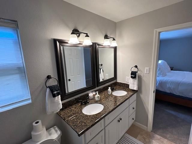 Bathroom, Bedroom, Dual Sink Vanities, Interior, Water