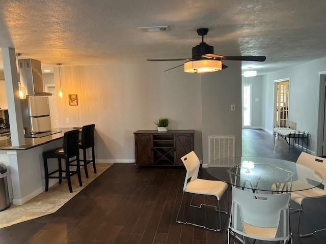 Dining room, Interior, Kitchen, Pendant Lights, Wood Texture Flooring