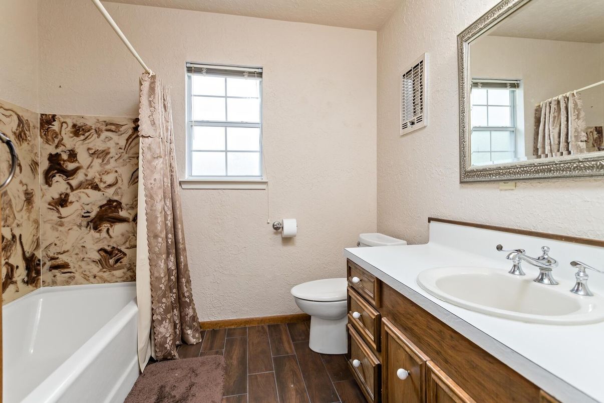 Bathroom, Interior, Wood Texture Flooring