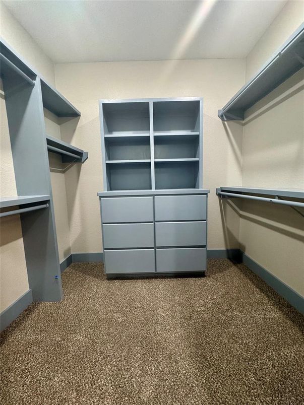 Interior, Walk-in Closets