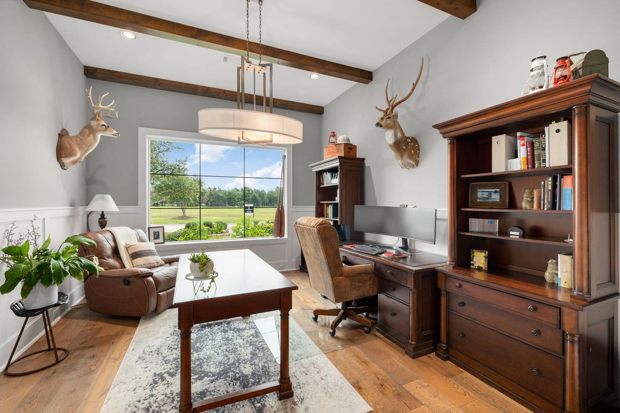 Home Office, Interior, Pendant Lights, Recessed Lighting, Wooden Beams, Wood Texture Flooring
