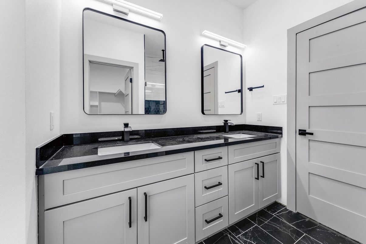 Bathroom, Dual Sink Vanities, Interior, Marble