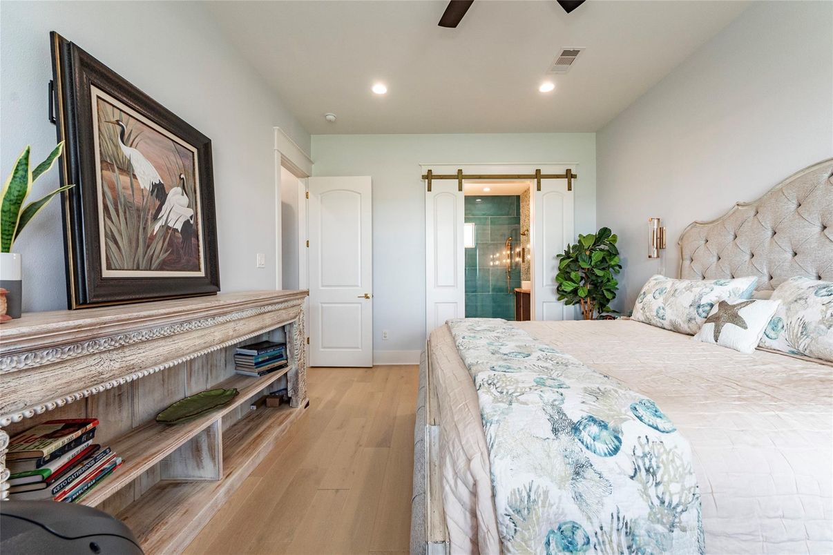 Bedroom, Interior, Recessed Lighting, Wood Texture Flooring