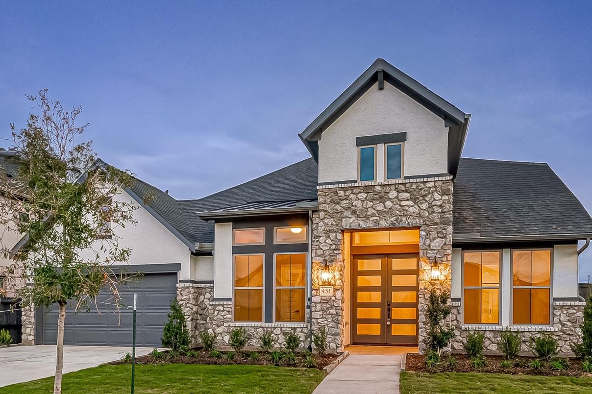 Attached, Exterior, Facade, Brick Traditional