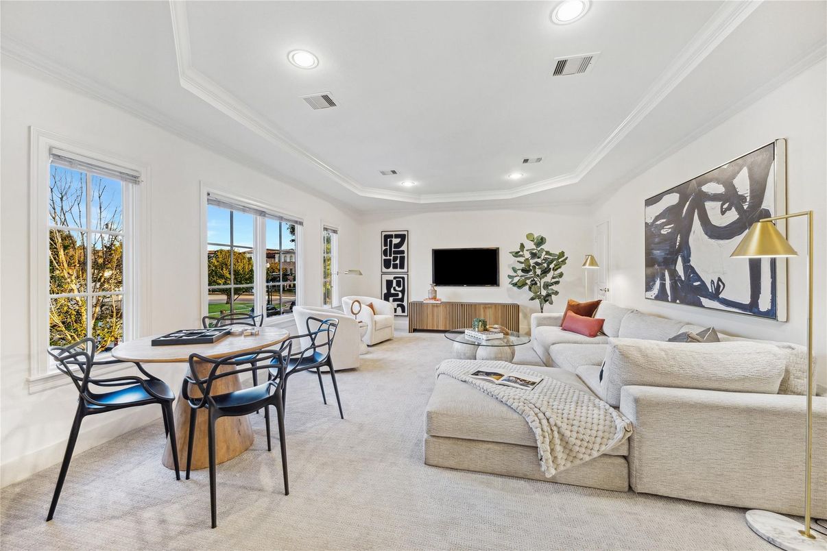 Dining room, Interior, Living room, Recessed Lighting