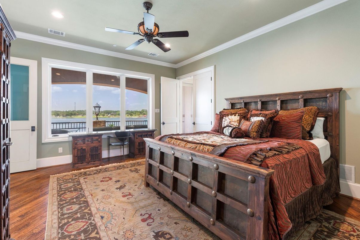 Bedroom, Interior, Recessed Lighting, Water, Wood Texture Flooring