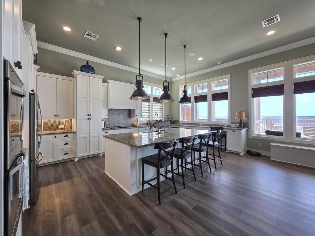 Interior, Kitchen, Pendant Lights, Recessed Lighting, Wood Texture Flooring