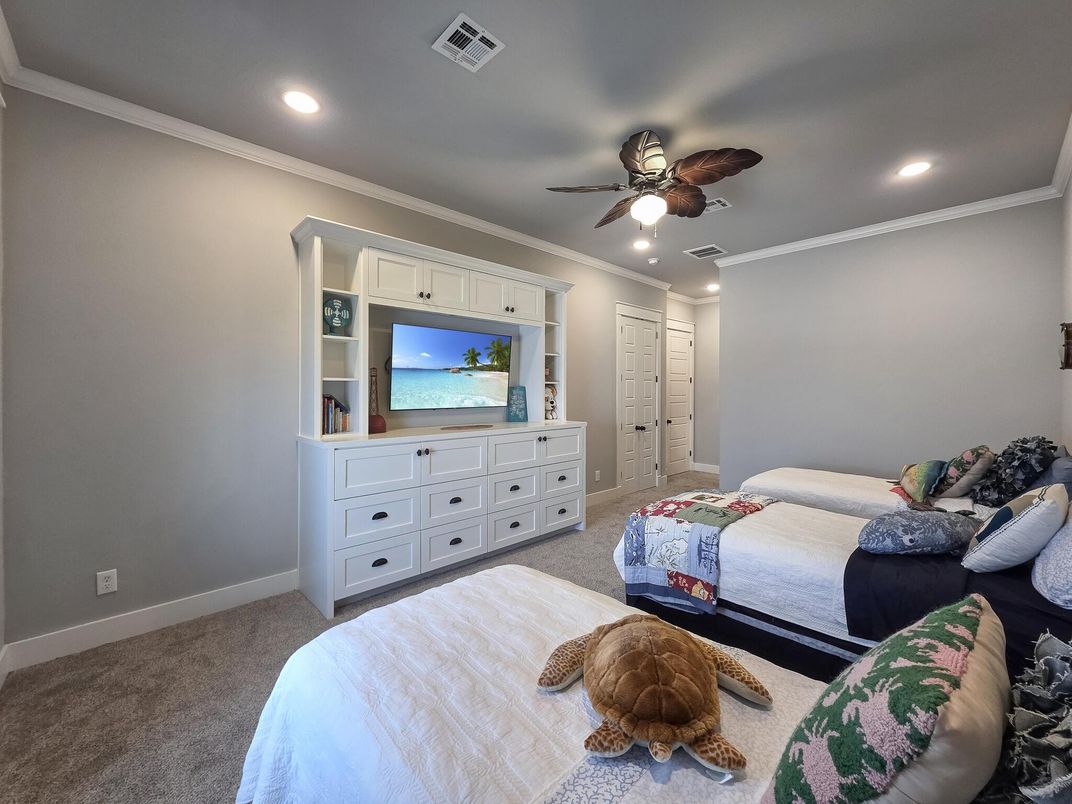 Bedroom, Interior, Recessed Lighting