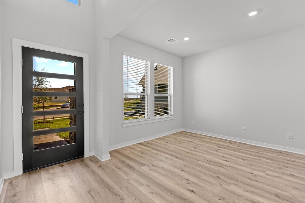 Empty room, Interior, Recessed Lighting, Wood Texture Flooring