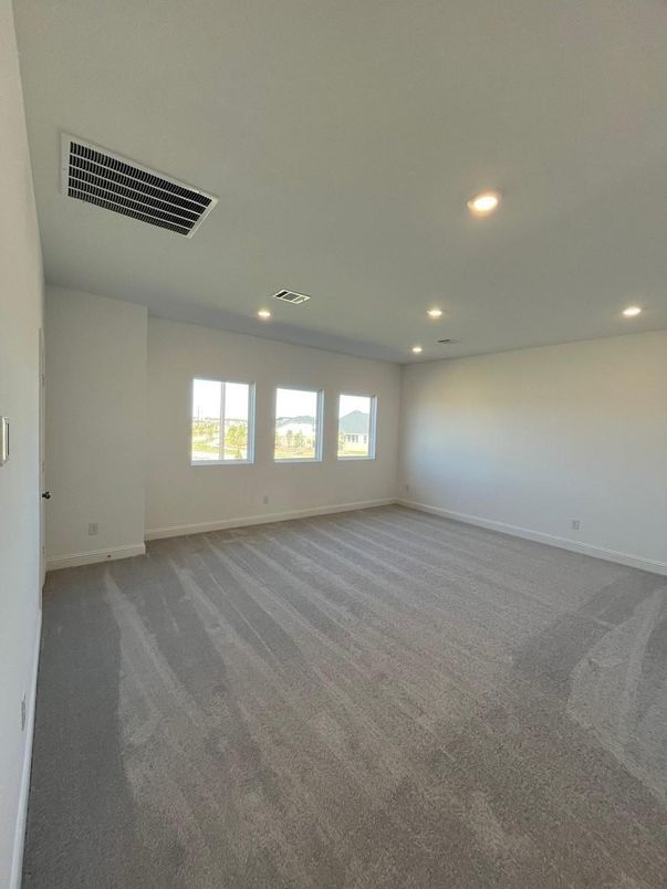 Empty room, Interior, Recessed Lighting