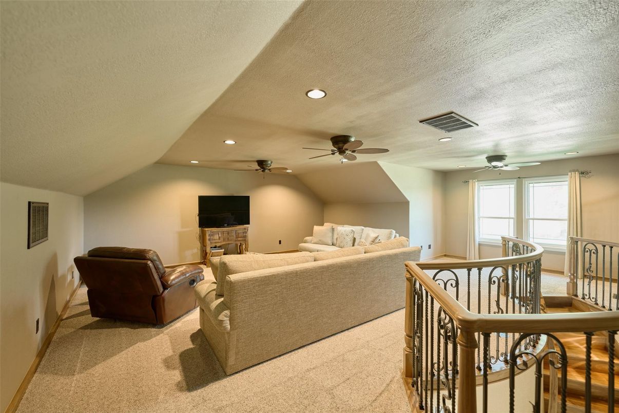 Fireplace, Interior, Living room, Recessed Lighting