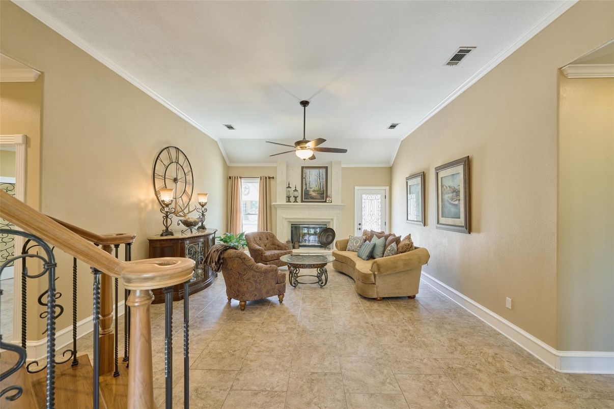 Fireplace, Interior, Living room