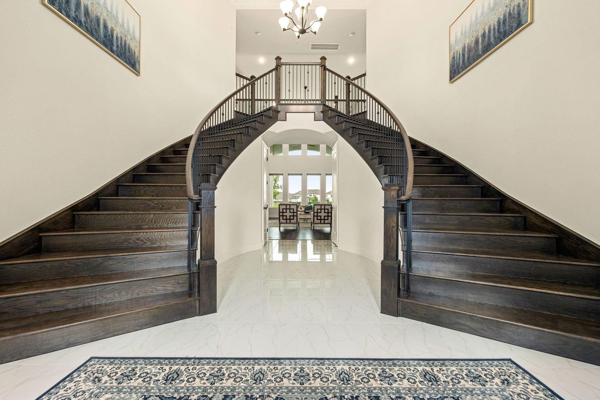 Chandelier, Interior, Marble, Recessed Lighting
