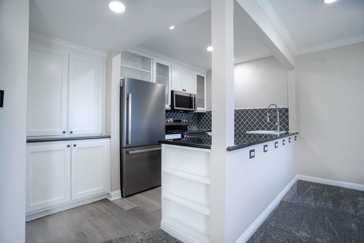 Interior, Kitchen, Recessed Lighting, Stainless Steel Appliances, Wood Texture Flooring