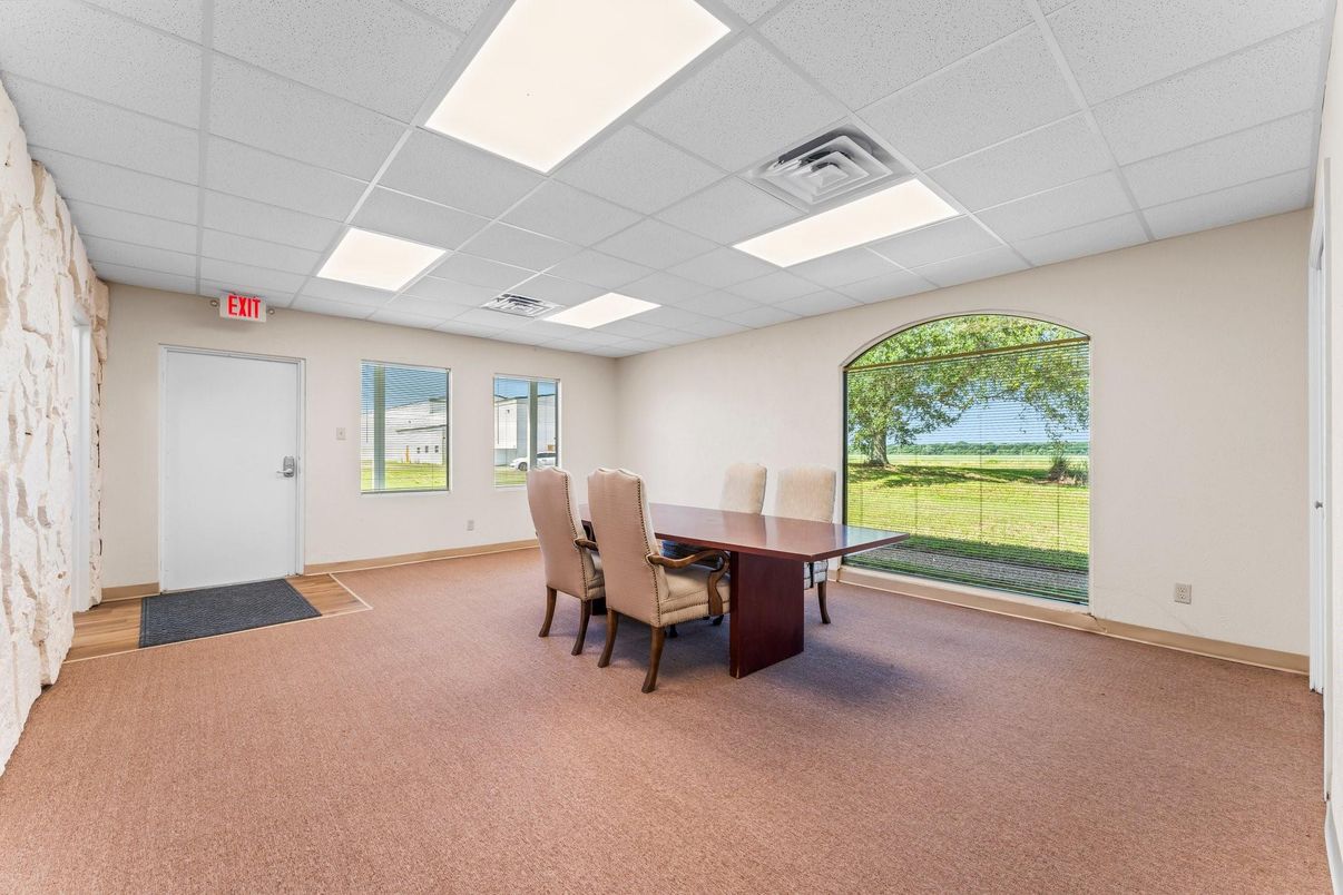 Dining room, Interior, Recessed Lighting