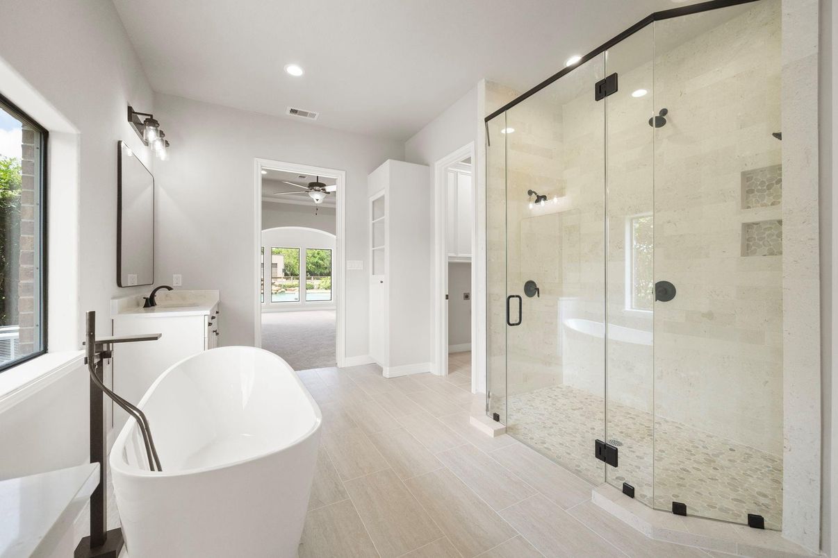 Bathroom, Free Standing Baths, Glass Shower, Interior, Recessed Lighting