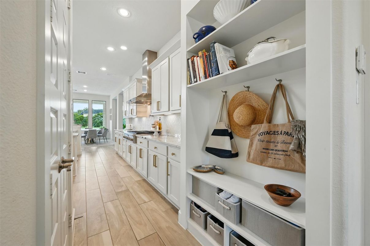 Dining room, Interior, Kitchen, Recessed Lighting, Wood Texture Flooring
