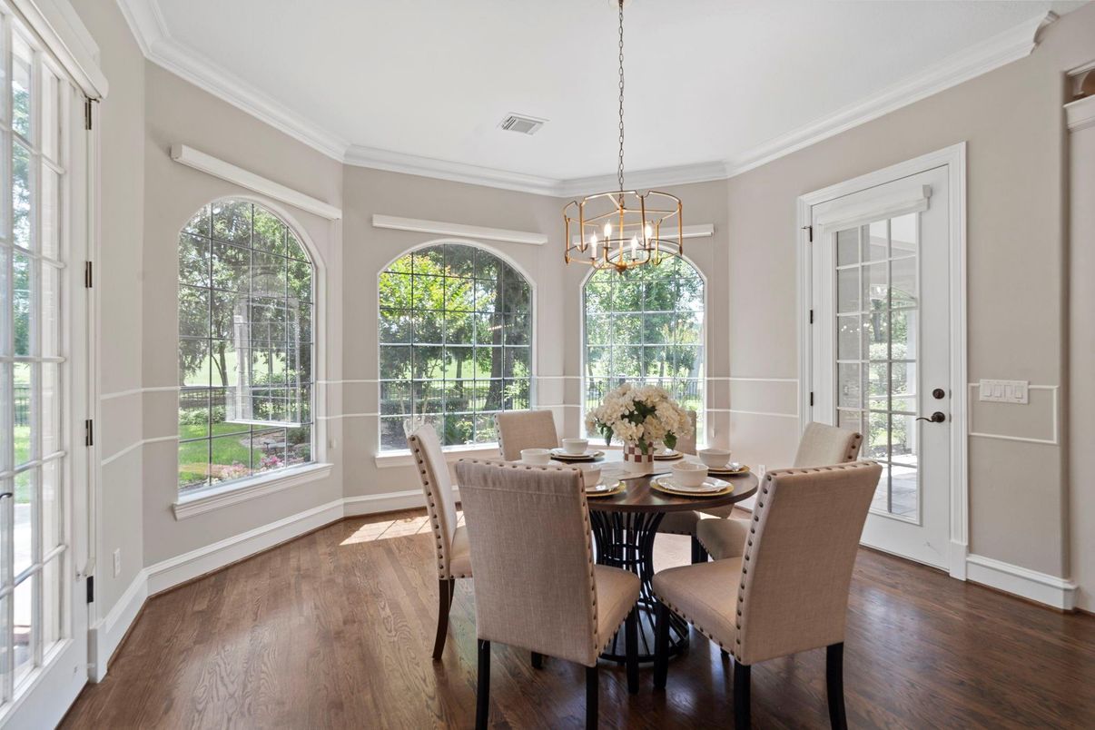 Chandelier, Dining room, Interior, Pendant Lights, Wood Texture Flooring