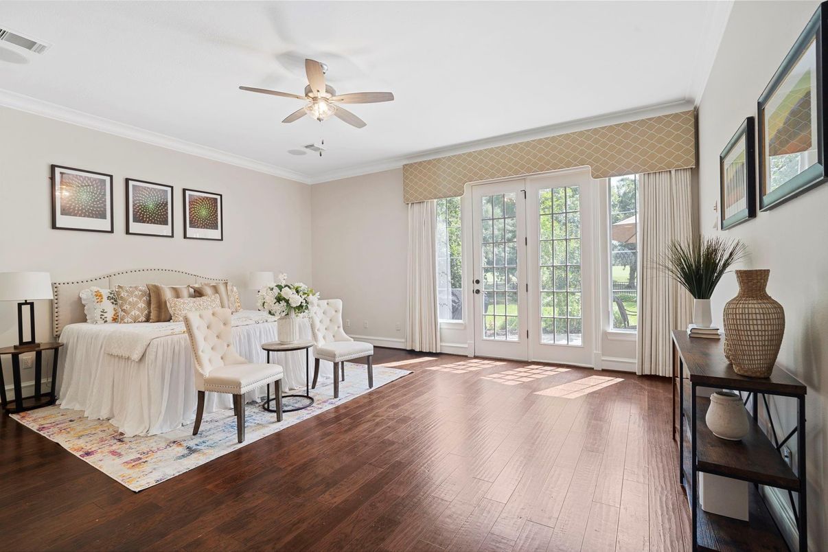 Bedroom, Dining room, Interior, Wood Texture Flooring