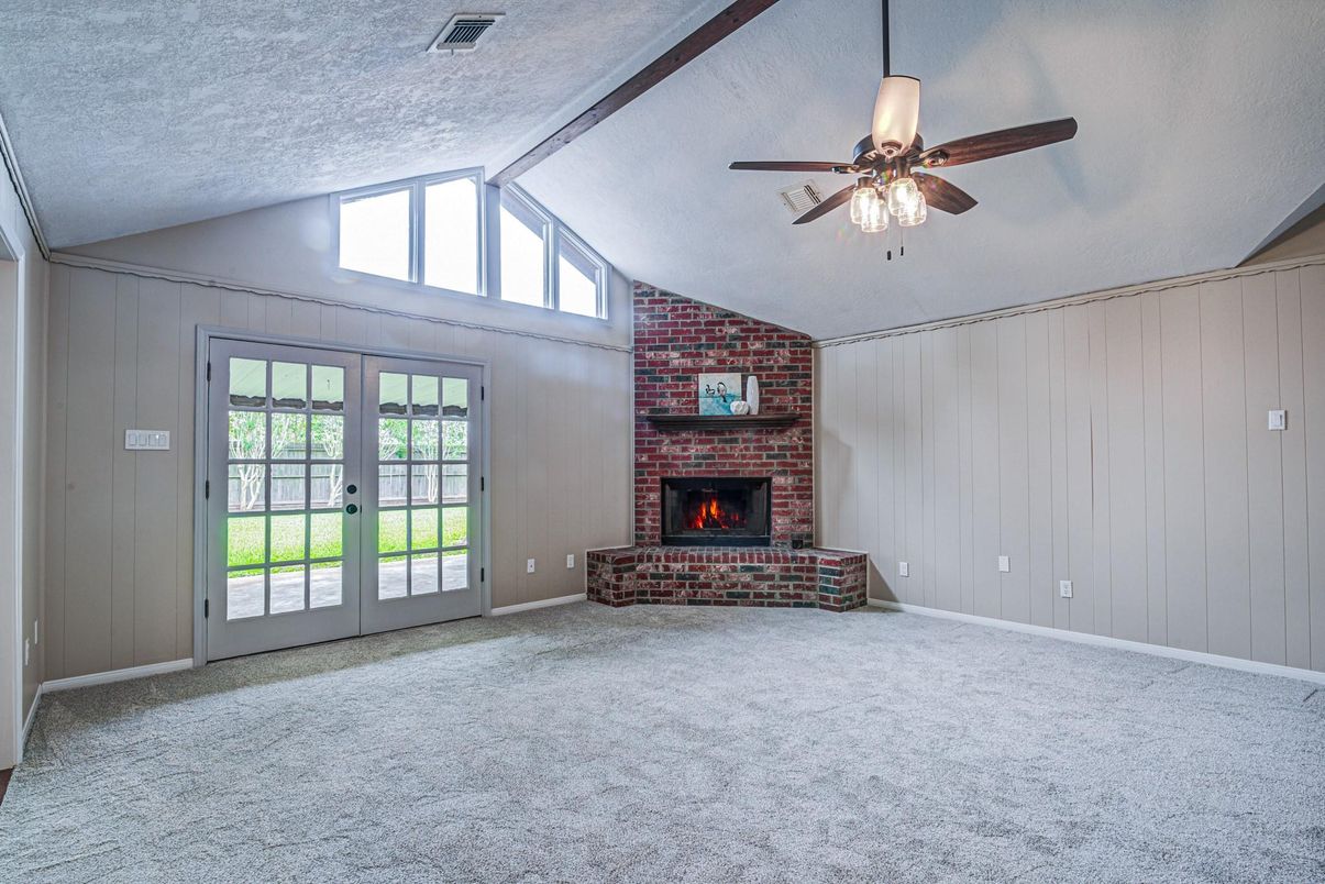 Empty room, Fireplace, Interior, Stone Walls