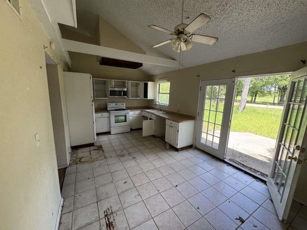 Interior, Kitchen