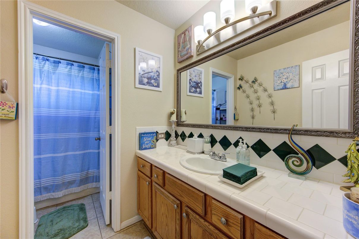 Bathroom, Dual Sink Vanities, Interior, Tile Countertops